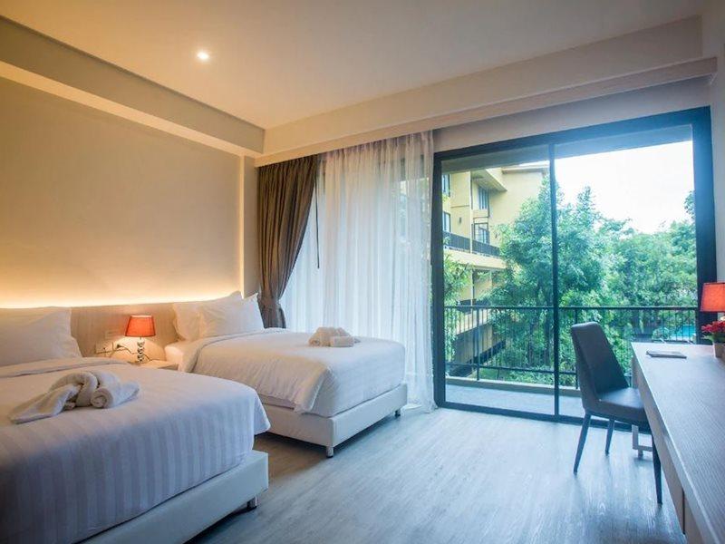 Trex Buriram Boutique Hotel Exterior photo
